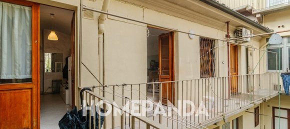 Estudio en Turin, Italy No. 235407 12