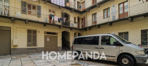 Estudio en Turin, Italy No. 235407 6