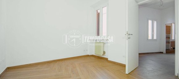 2 Schlafzimmer Wohnung in Robbio, Italy, Nr. 307359 9