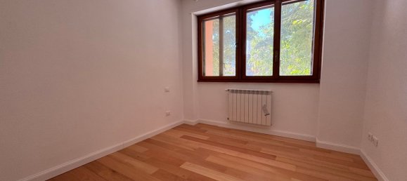 4 bedrooms Duplex in Rome, Italy No. 357021 22