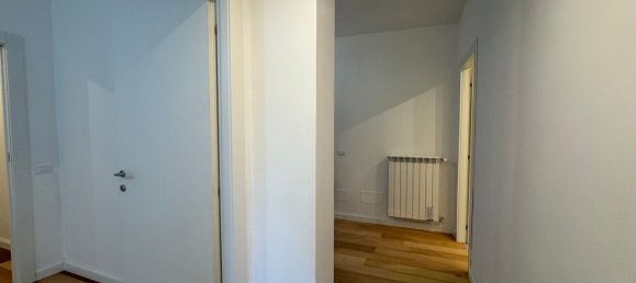 4 bedrooms Duplex in Rome, Italy No. 357021 20