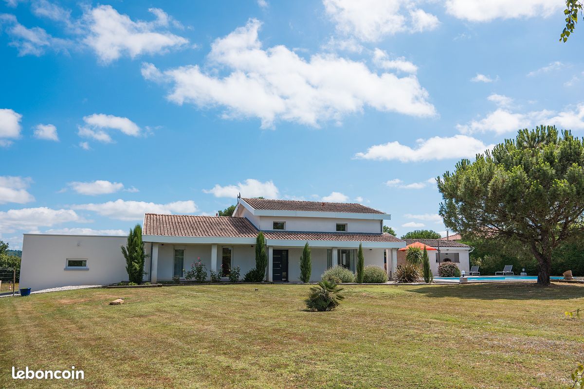 3 Schlafzimmer Villa in Montauban, France, Nr. 318864