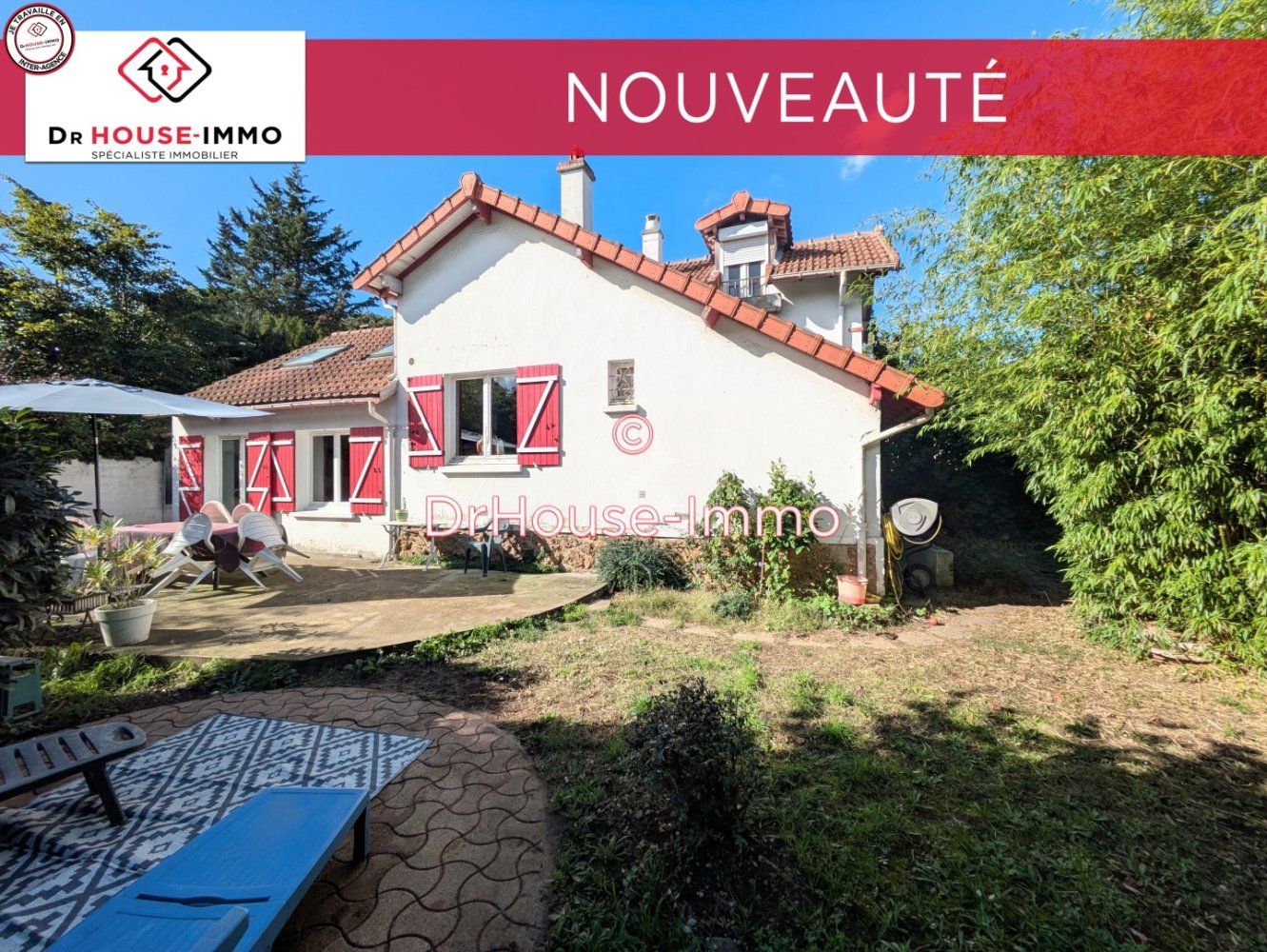 3 غرف نوم فيلا في Vernouillet, France رقم 115703