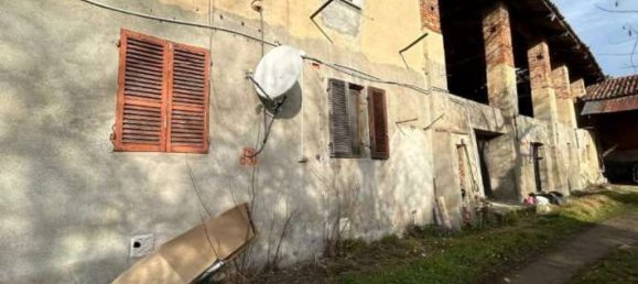 7 bedrooms House in Biandrate, Italy No. 359391 7