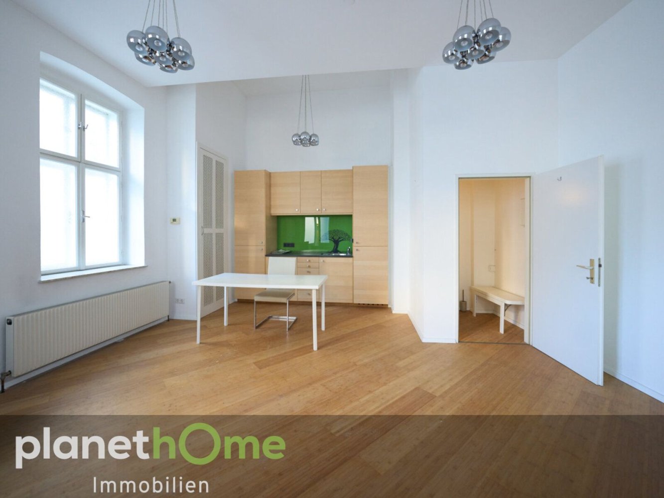 3 rooms Office in Wahring, Austria No. 103018