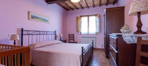 Дом с 15 комнатами в Гаворрано, Италия № 18414 19