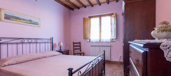 Дом с 15 комнатами в Гаворрано, Италия № 18414 24