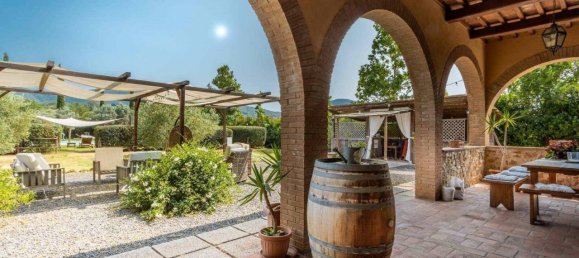 Дом с 15 комнатами в Гаворрано, Италия № 18414 42