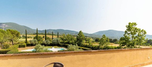 Дом с 15 комнатами в Гаворрано, Италия № 18414 33