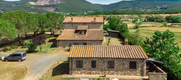 Дом с 15 комнатами в Гаворрано, Италия № 18414 5