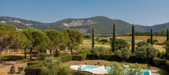 Дом с 15 комнатами в Гаворрано, Италия № 18414 39