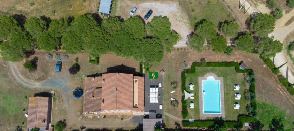 Дом с 15 комнатами в Гаворрано, Италия № 18414 3