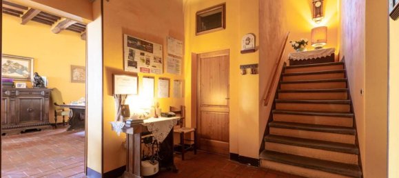 Дом с 15 комнатами в Гаворрано, Италия № 18414 8