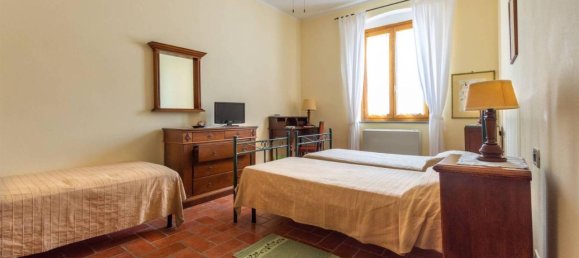 Дом с 15 комнатами в Гаворрано, Италия № 18414 14