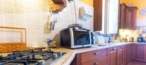 Дом с 15 комнатами в Гаворрано, Италия № 18414 12