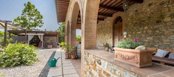 Дом с 15 комнатами в Гаворрано, Италия № 18414 32