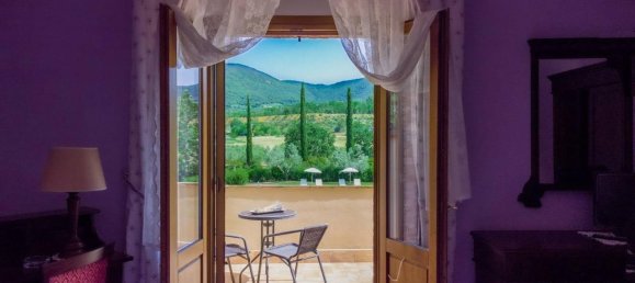 Дом с 15 комнатами в Гаворрано, Италия № 18414 2