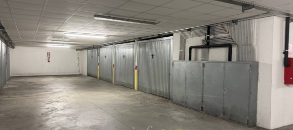 1-Zimmer Garage in Ala, Italy, Nr. 357403 4