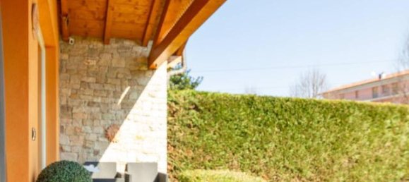 4 rooms Apartment in Lomagna, Italy No. 15502 7