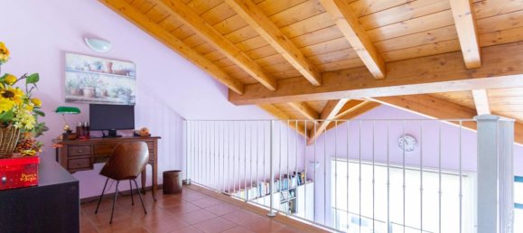 4 rooms Apartment in Lomagna, Italy No. 15502 6