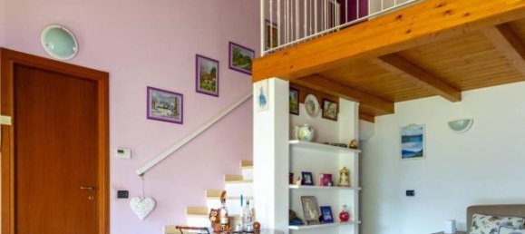 4 rooms Apartment in Lomagna, Italy No. 15502 15