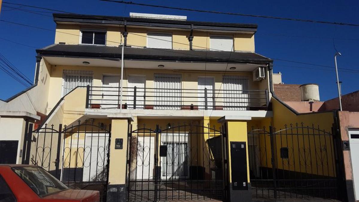 3 bedrooms Apartment in Buenos Aires, Argentina No. 92897