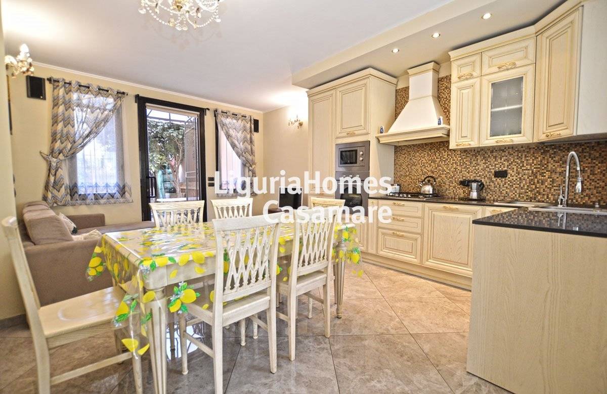 3 غرف نوم شقة في Bordighera, Italy رقم 265479