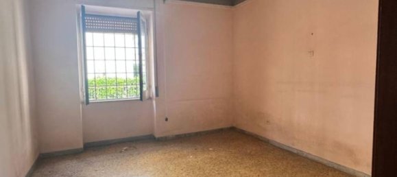 Casa de 5 dormitorios en San Nicola la Strada, Italy No. 319803 20