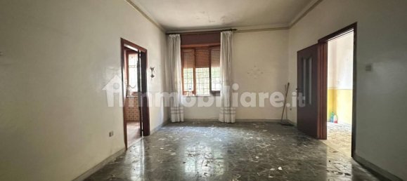 Casa de 5 dormitorios en San Nicola la Strada, Italy No. 319803 16