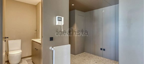 Dúplex de 4 dormitorios en Porto, Portugal No. 117604 37