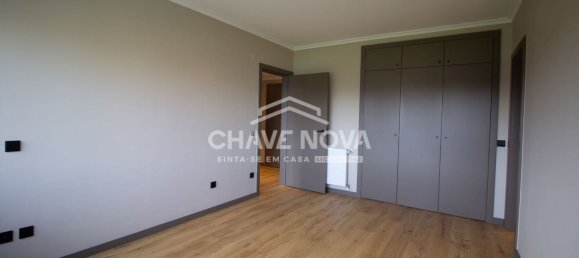 Dúplex de 4 dormitorios en Porto, Portugal No. 117604 11