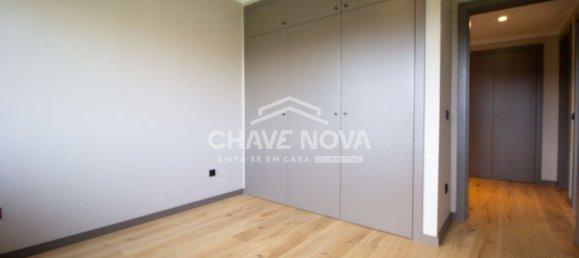 Dúplex de 4 dormitorios en Porto, Portugal No. 117604 21