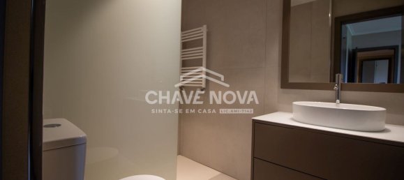 Dúplex de 4 dormitorios en Porto, Portugal No. 117604 19