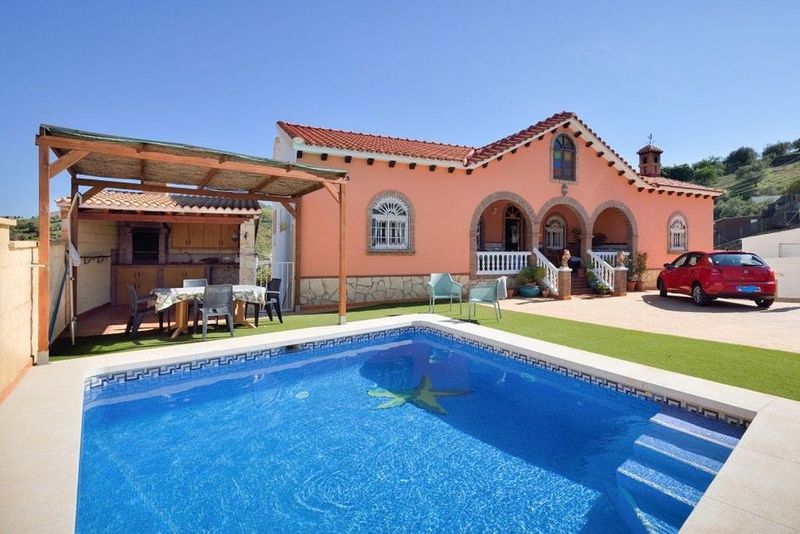 8 Schlafzimmer Haus in Vinuela, Spain, Nr. 228235