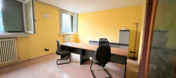 2 bedrooms Apartment in Treviolo, Italy No. 221509 23