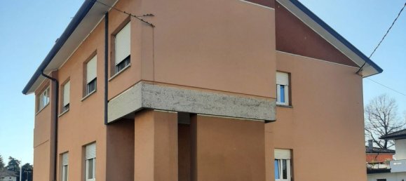 7غرفة منزل في Udine, Italy رقم 150899 2