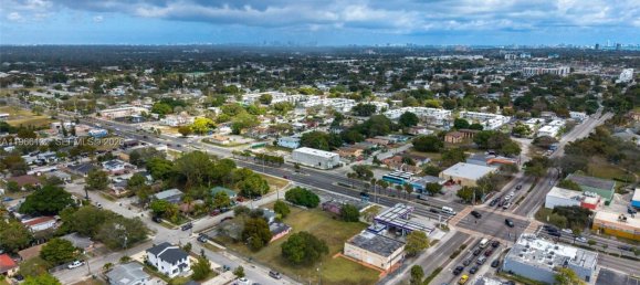 terreno en venta en Miami, Miami-Dade, Florida, USA № 615592 6