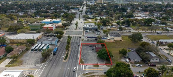 terreno en venta en Miami, Miami-Dade, Florida, USA № 615592 2