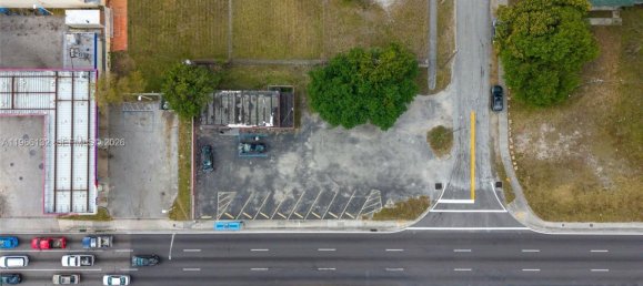 terreno en venta en Miami, Miami-Dade, Florida, USA № 615592 22
