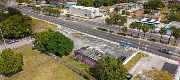 terreno en venta en Miami, Miami-Dade, Florida, USA № 615592 14