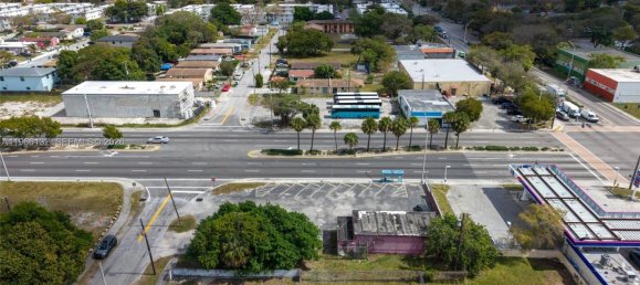 terreno en venta en Miami, Miami-Dade, Florida, USA № 615592 13