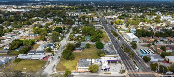 terreno en venta en Miami, Miami-Dade, Florida, USA № 615592 7