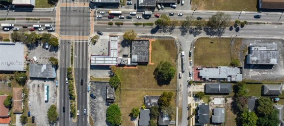 terreno en venta en Miami, Miami-Dade, Florida, USA № 615592 28