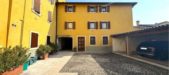 Estudio en Soave, Italy No. 276464 4
