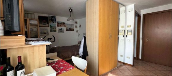 Estudio en Soave, Italy No. 276464 10