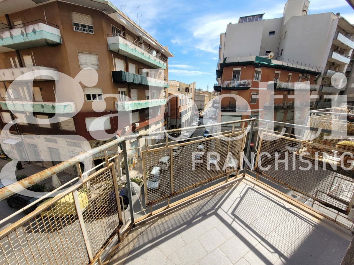 3 bedrooms Apartment in Syracuse, Italy No. 243029