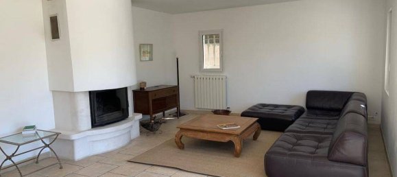 4 Schlafzimmer Haus in Marseille, France, Nr. 326810 2