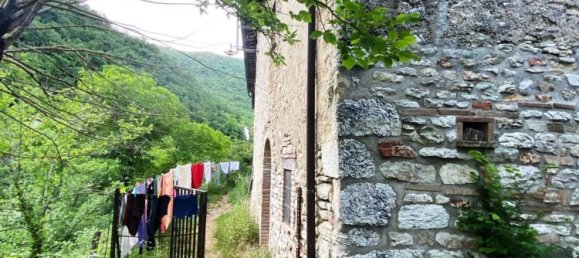 2 rooms House in Esanatoglia, Italy No. 155212 10