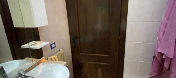 2 rooms House in Esanatoglia, Italy No. 155212 2