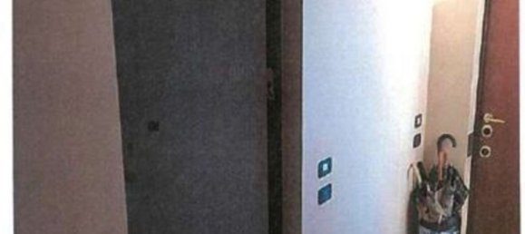 2-salle Appartement à Cassano Magnago, Italy No. 5391 4